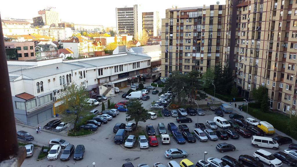 Aka 1 - Big Central Apartment Pristina Exterior foto